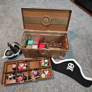 Ryans World Mega Toy Chest with figures